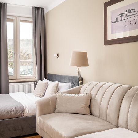Piekna Grey Studio Warsaw Ngoại thất bức ảnh